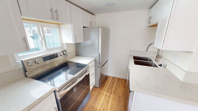 Primary Photo - 1478 Seacoast Dr