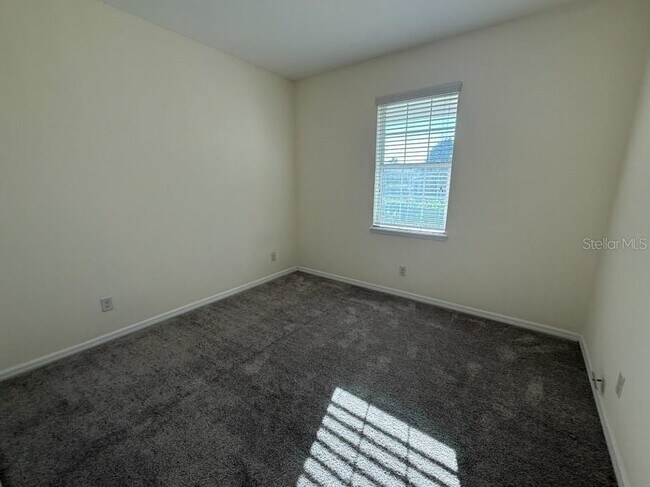 Building Photo - 6223 35th Ct E