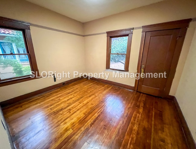 Building Photo - AVAILABLE JUNE - Charming 2 Bedroom / 1 Bathroom SLO Home