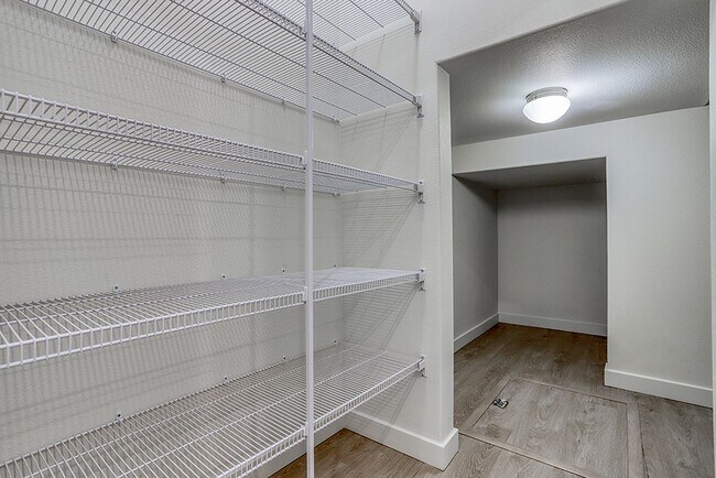 Building Photo - Modern Living in the Heart of Ridgefield: Quartz Finishes & Open-Concept Charm