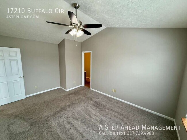 Building Photo - 17210 Buffalo Cir