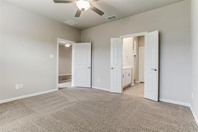 Building Photo - 612 McKenna Dr