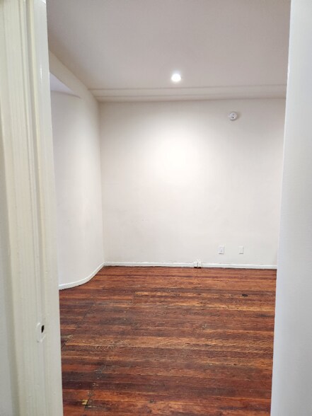 Building Photo - 1781 Orchid Ave