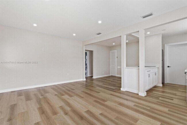 Building Photo - 4798 SW 1st St