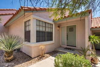 Building Photo - 6441 N Tierra De Las Catalinas