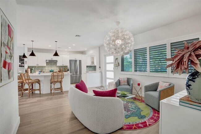 Building Photo - 3206 Robbins Rd