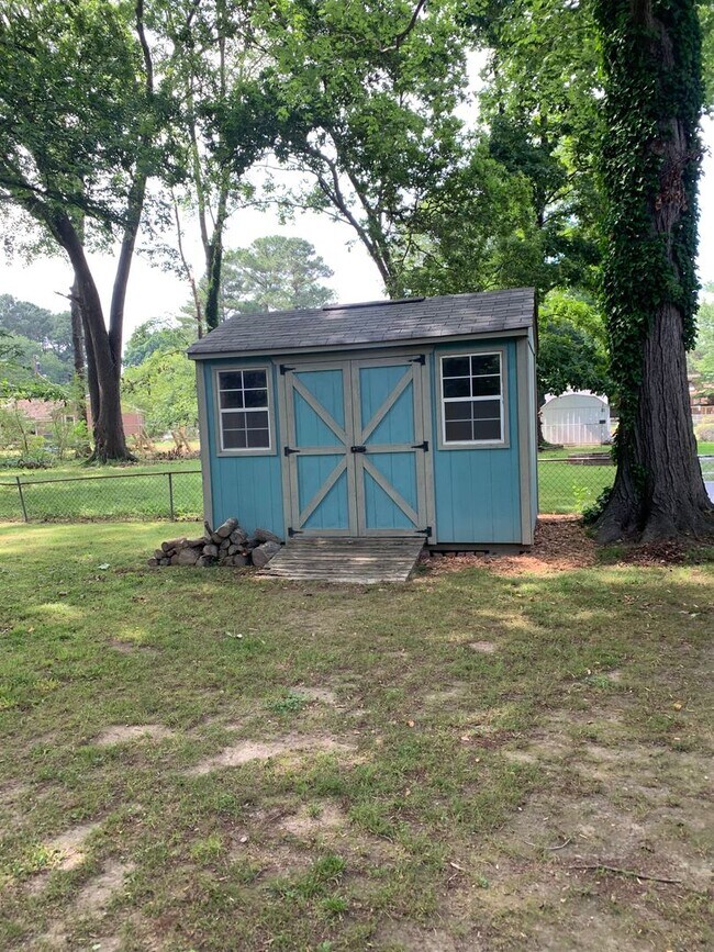 Building Photo - 309 Ronald Dr