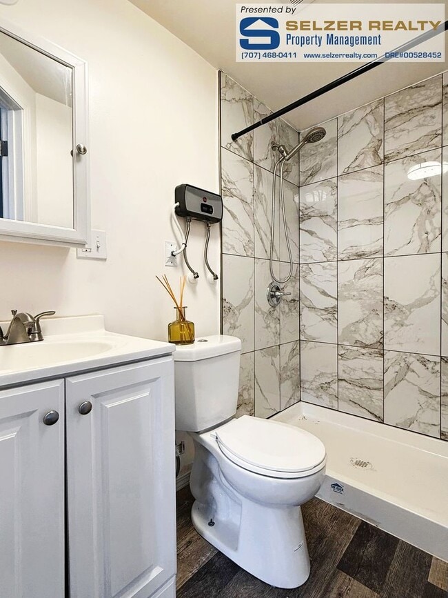 Building Photo - 1521-1523 Talmage Ct