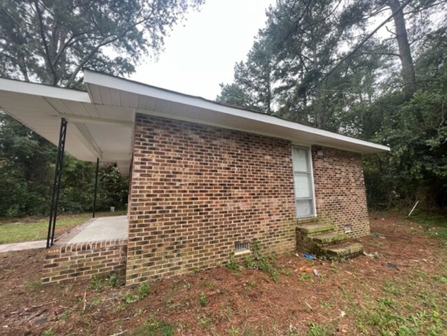 Building Photo - 784 Rose Ct