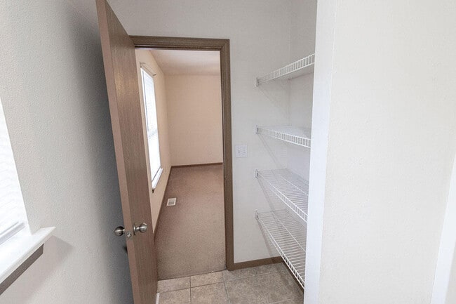 Building Photo - 1613 Citadel Dr