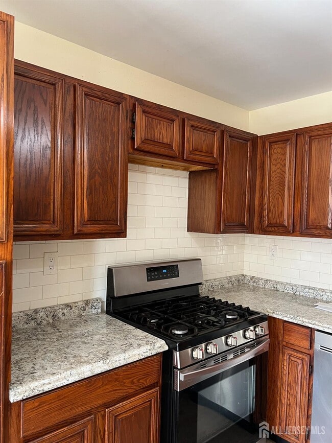 Building Photo - 100 Wyndmoor Dr