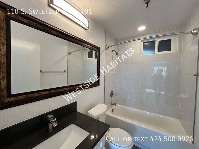 Building Photo - 110 Sweetzer Ave