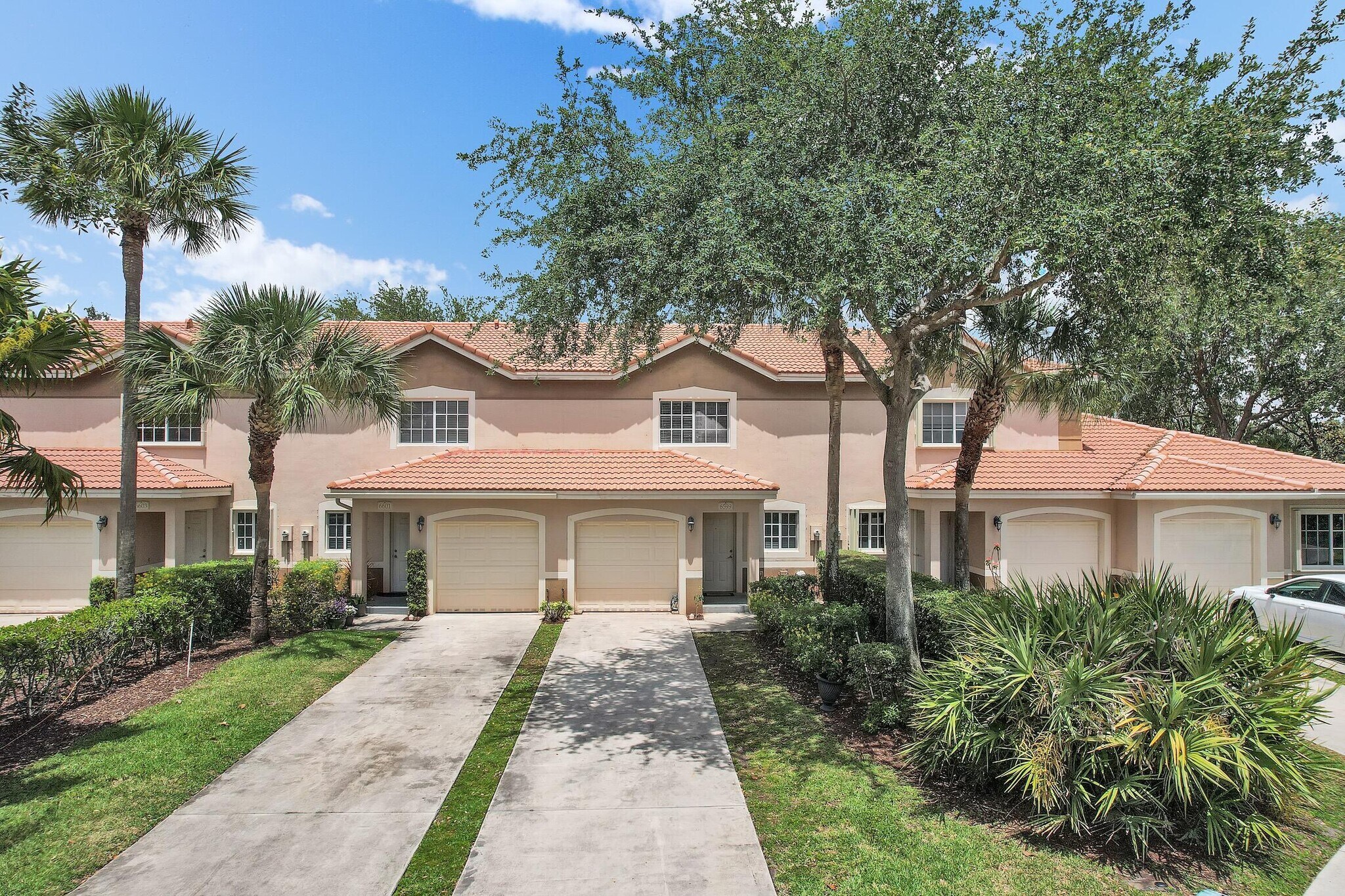 Building Photo - 6597 Old Farm Trl