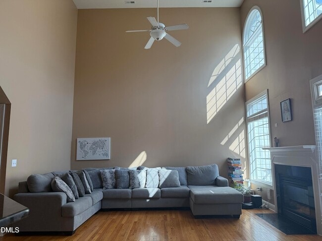 Building Photo - 401 Waverly Hills Dr