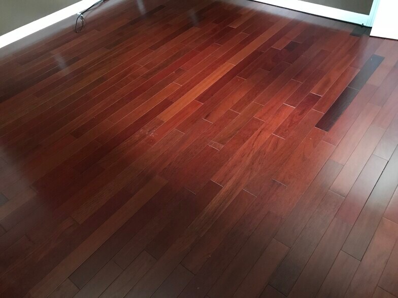 Building Photo - 16 Bowstring Way