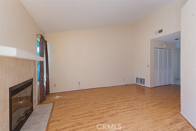 Building Photo - 22 Campton Pl
