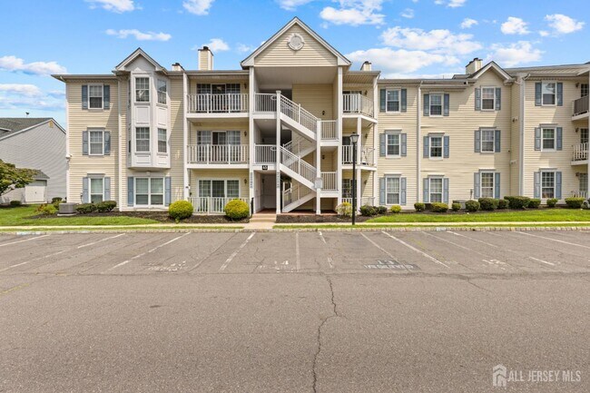 Building Photo - 454 Northam Dr