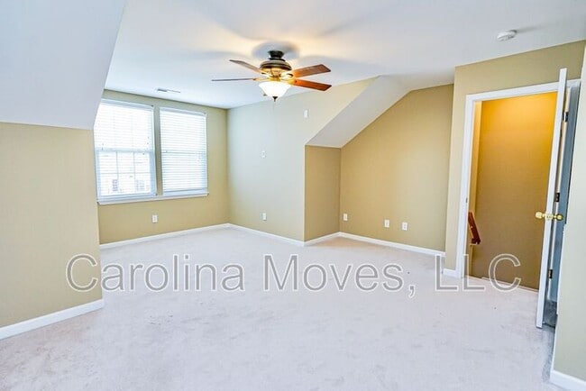 Building Photo - 380 Amberleaf Way