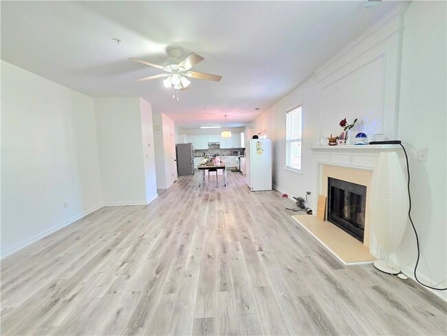 Building Photo - 1140 Foxcroft Dr