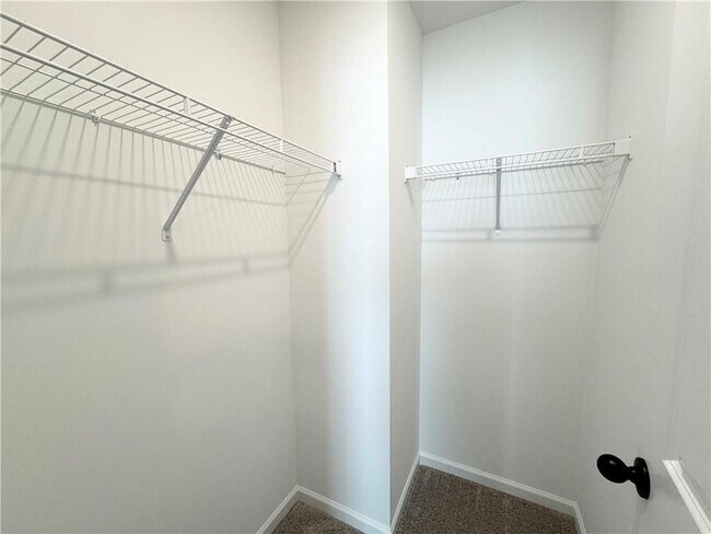 Building Photo - 51 Gresham Ct