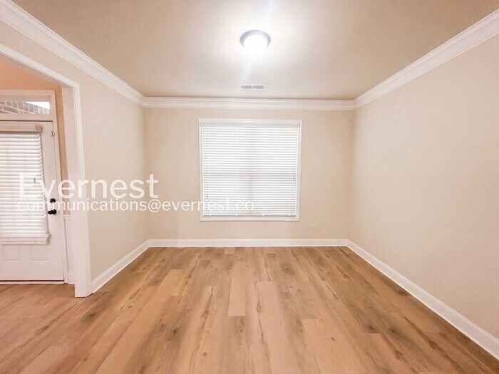 Building Photo - 2096 Stoney Chase Dr