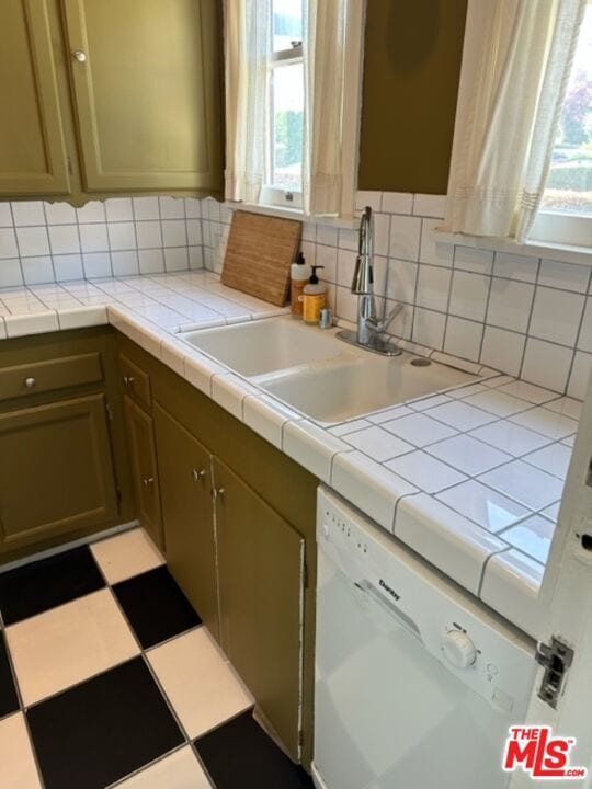 Building Photo - 1207 S Ogden Dr