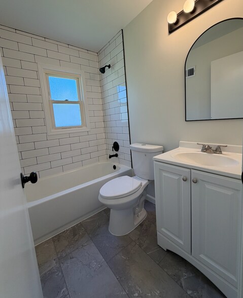 Building Photo - 8649 Kathlyn Dr