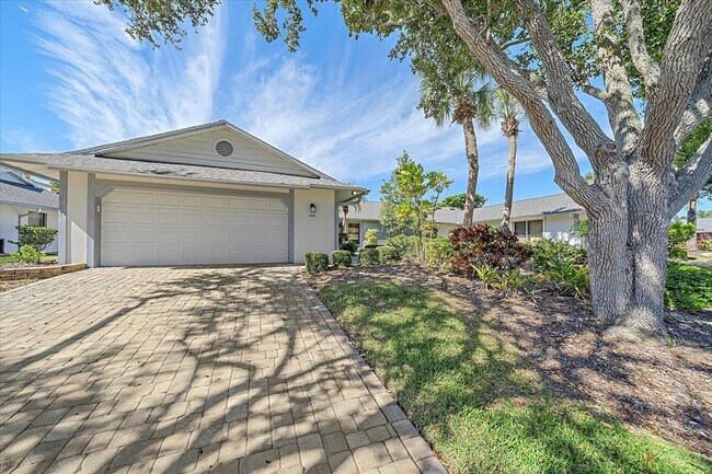Building Photo - 1684 Pintail Way