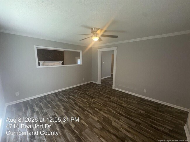 Building Photo - 4714 Beaufort Dr