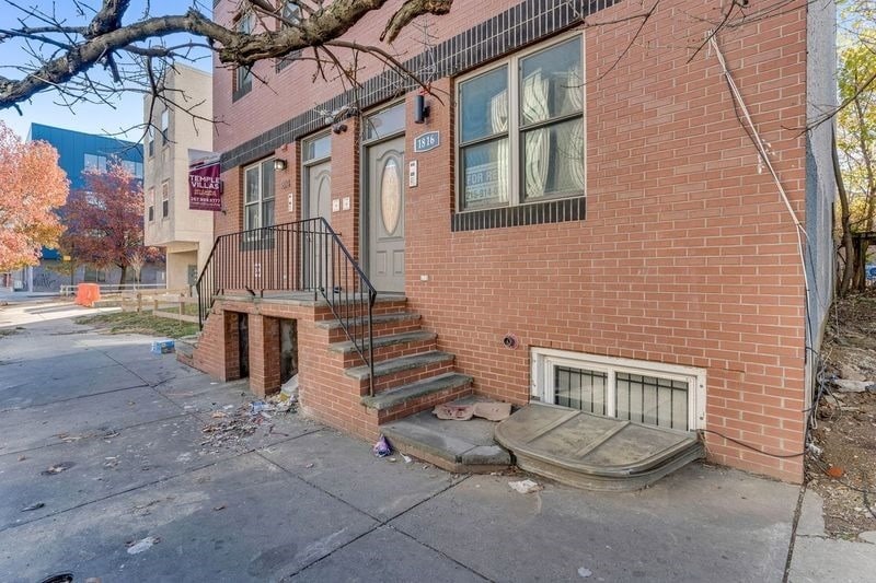 Building Photo - 1816 Cecil B. Moore Ave