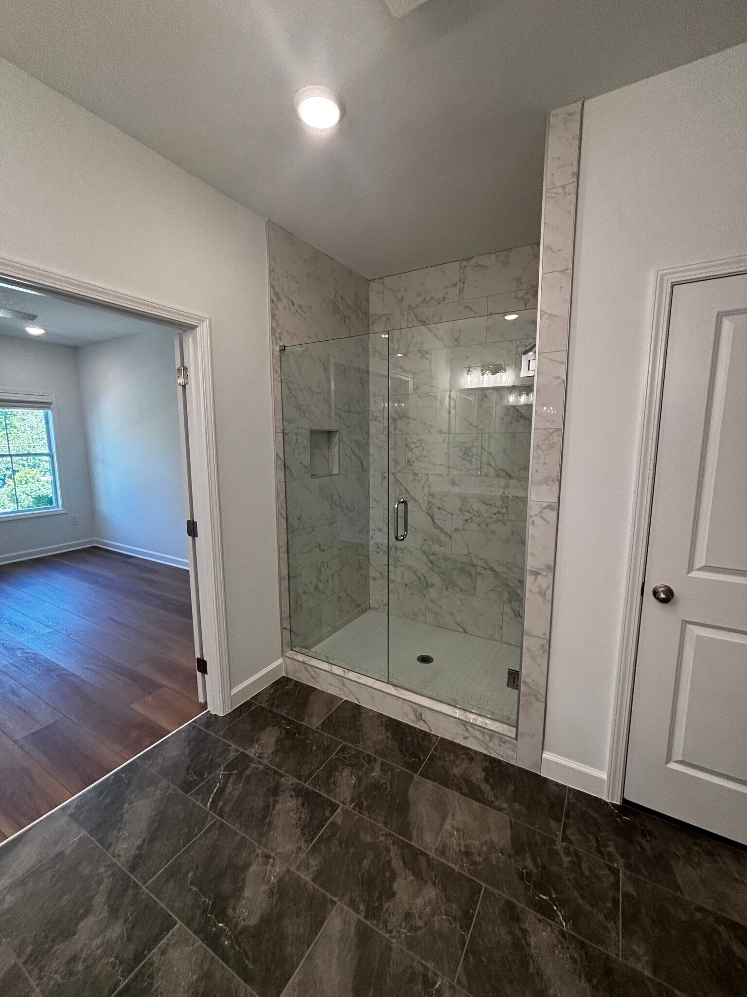 Building Photo - 202 Summit Ave SE