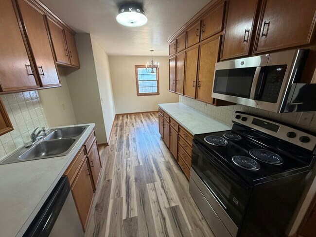Building Photo - 1400 Morgantown