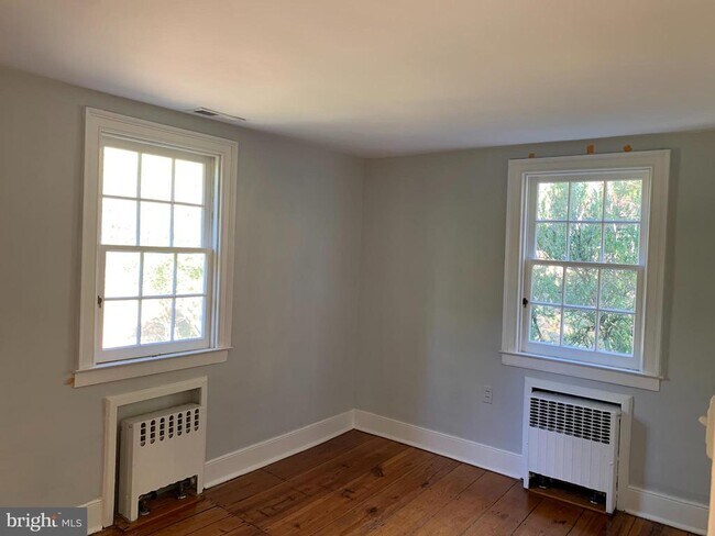 Building Photo - 18279 Foundry Rd