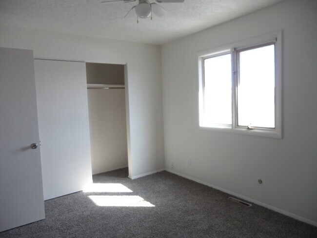 Building Photo - 1365 N 18th St
