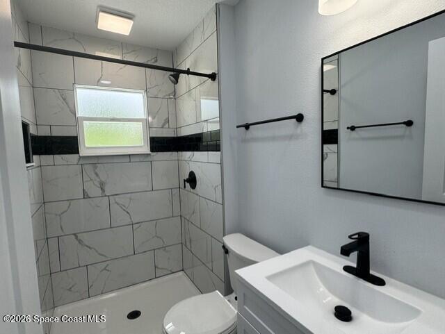 Building Photo - 2137 Canterbury Ln