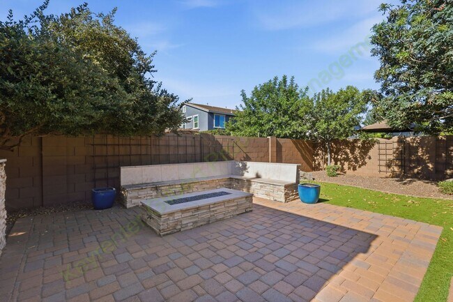 Building Photo - Stunning Gilbert Home in Morrison Ranch – Modern Living in a Prime Location!