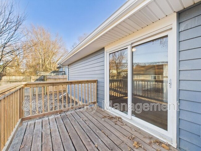 Building Photo - 6202 E 150th Terrace