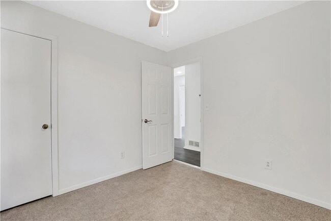 Building Photo - 6308 E Windsor Ln
