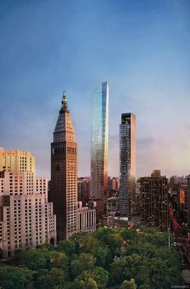 Building Photo - 45 E 22nd St