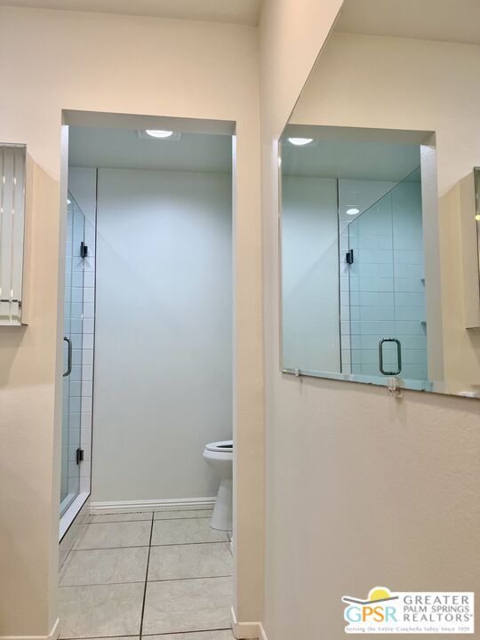 Building Photo - 2559 Whitewater Club Dr