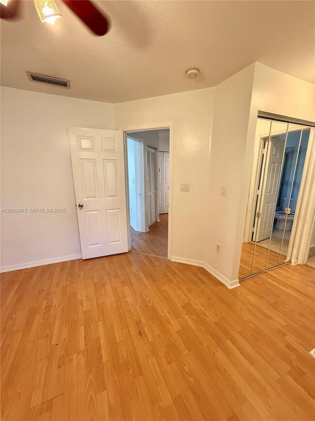 Building Photo - 2206 NW 170th Ave