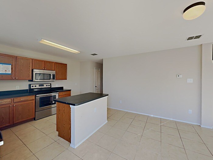 Building Photo - 13868 Sonterra Ranch Rd