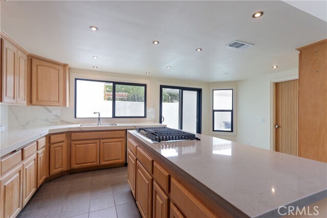 Building Photo - 11 Terraza