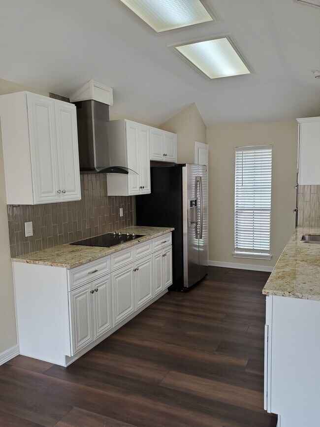 Building Photo - 4424 Windhaven Ln