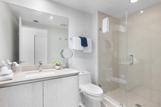 Building Photo - 4111 S Ocean Dr