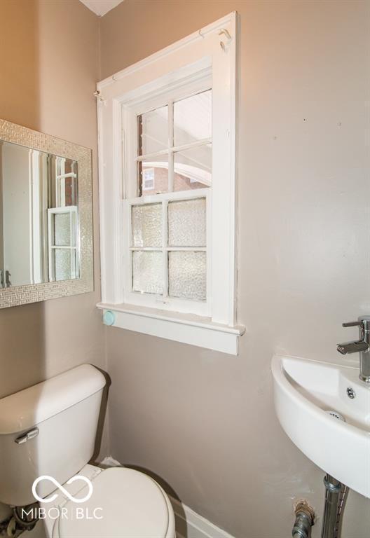 Building Photo - 5909 Guilford Ave