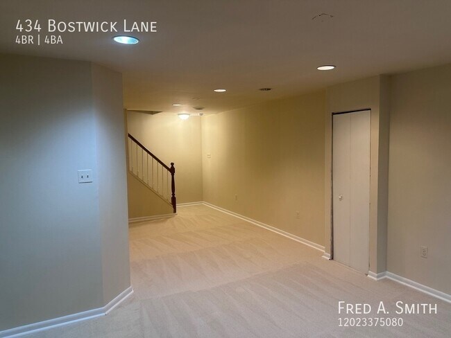 Building Photo - 434 Bostwick Ln