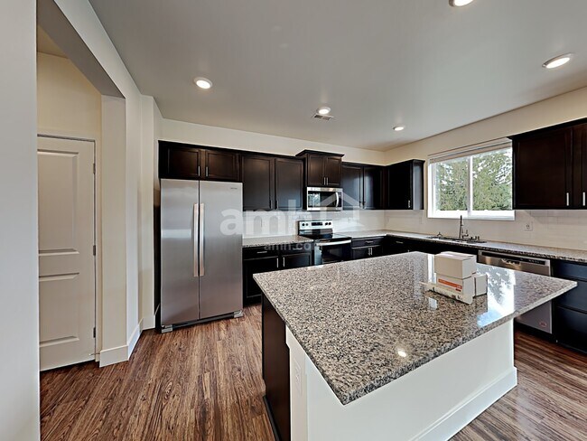 Building Photo - 1712 194th St Ct E