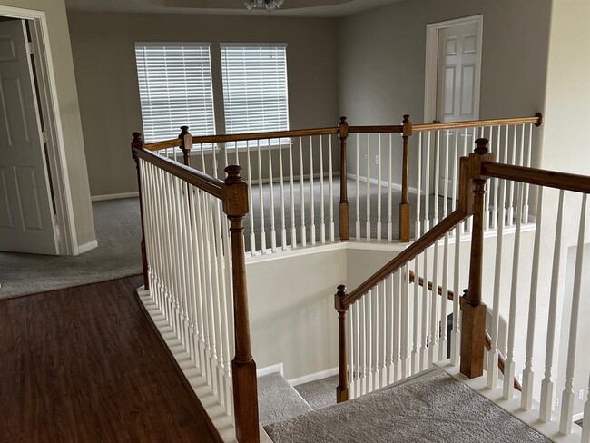 Building Photo - 3821 Armand Dr