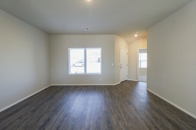 Building Photo - 1506 S 83rd St
